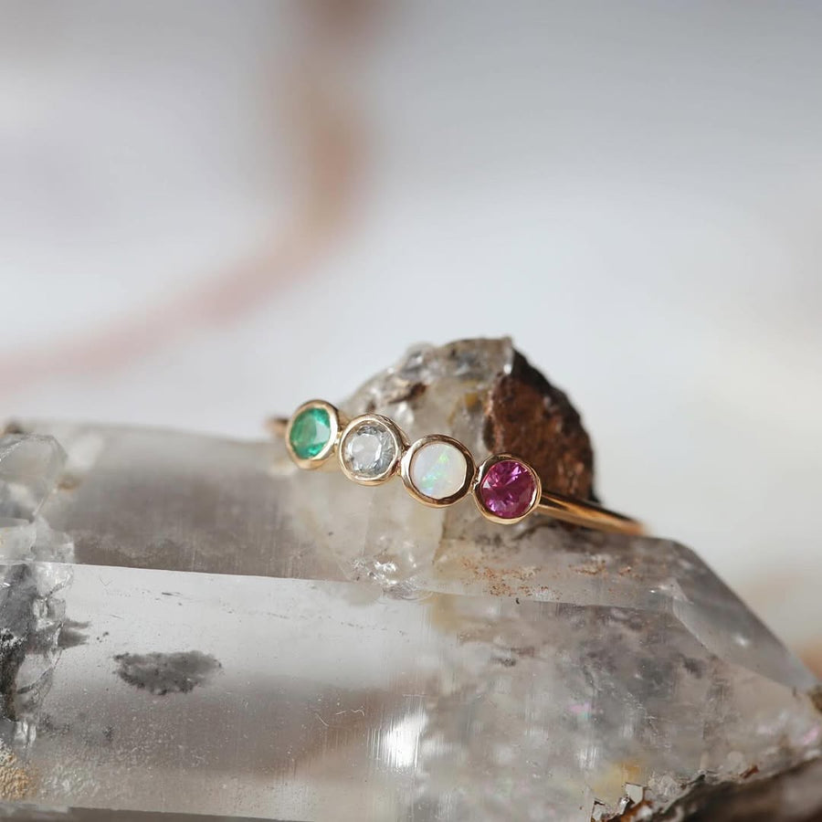 4石のファミリーリング | family birth stone ring