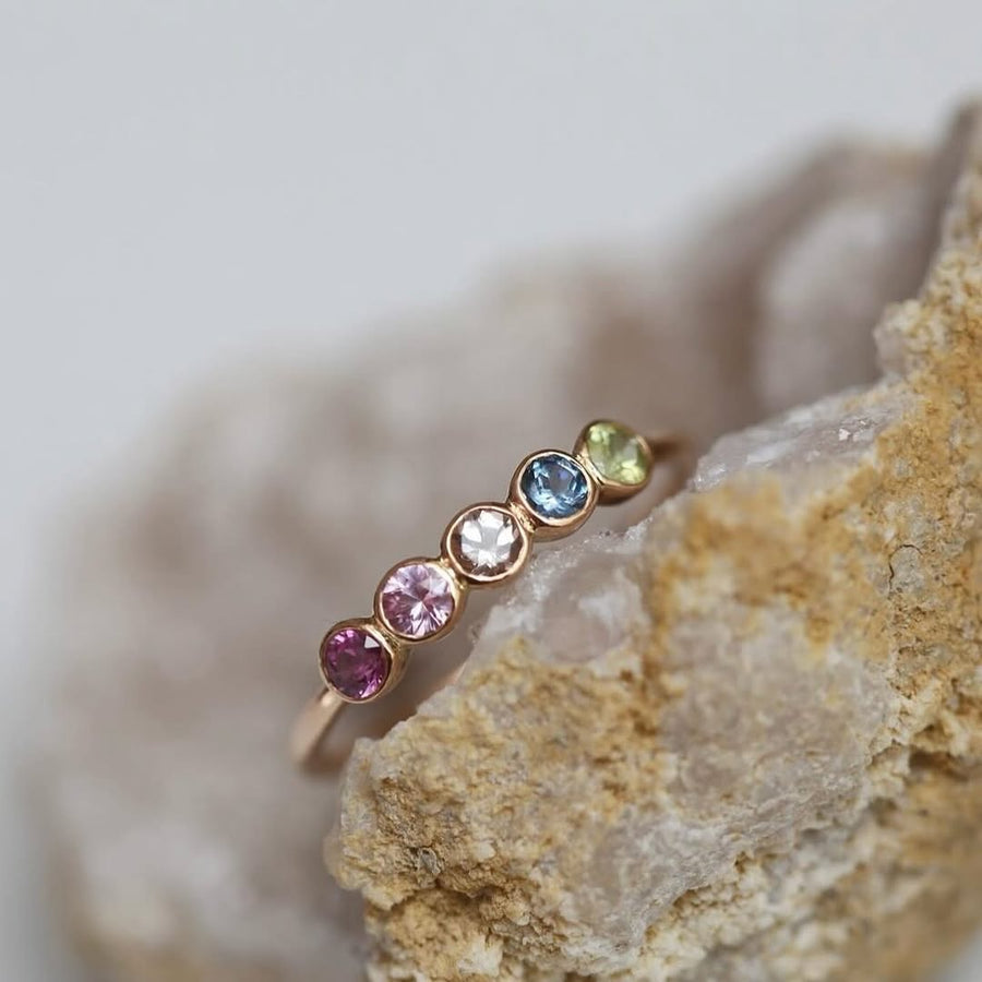 5石のファミリーリング | family birth stone ring