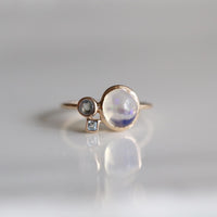 601 オルゴナイト 蓮の花 アクアマリン フローライト 置物